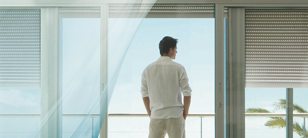 Роллеты от производителя<div>Самое выгодное предложение</div><i onclick='redirectTo(114,this)'>Подробнее...</i>